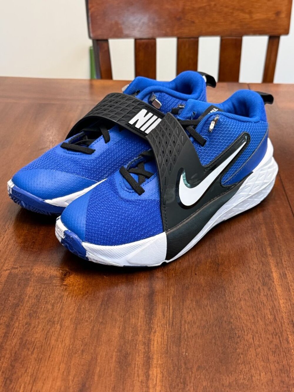 Nike Team Hustle D 12 Game Royal Blue Black Strap Basketball Shoes Kids 4Y 4272